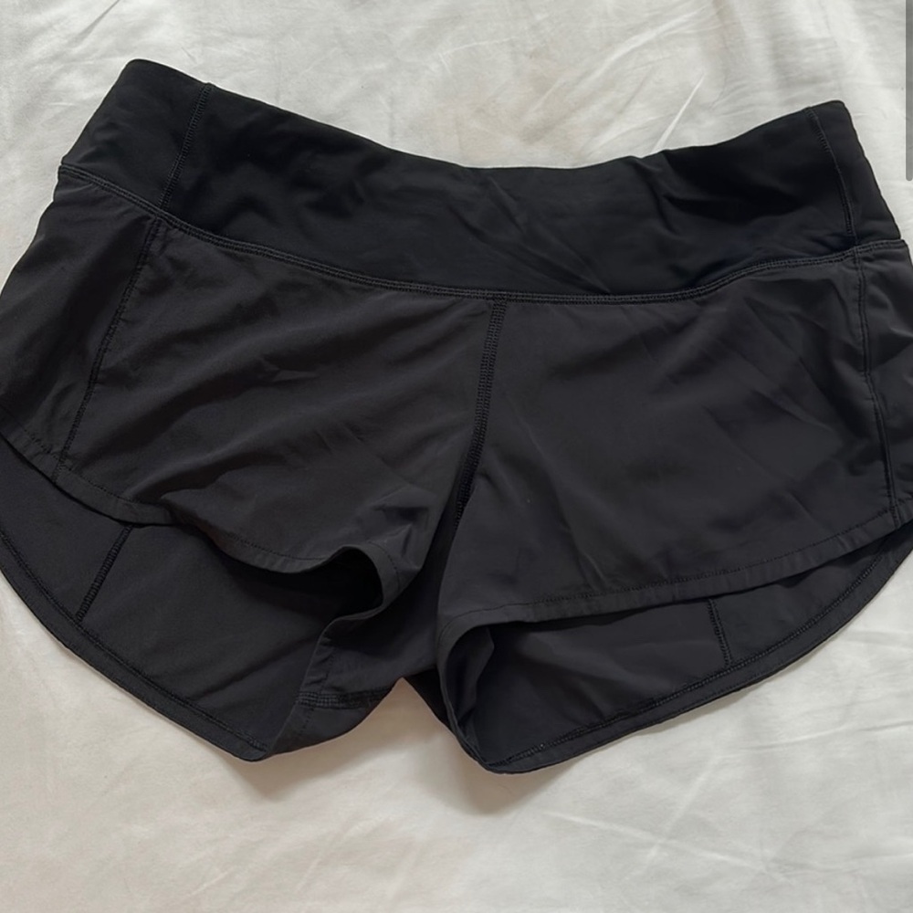 Black Lululemon Speed Up Shorts